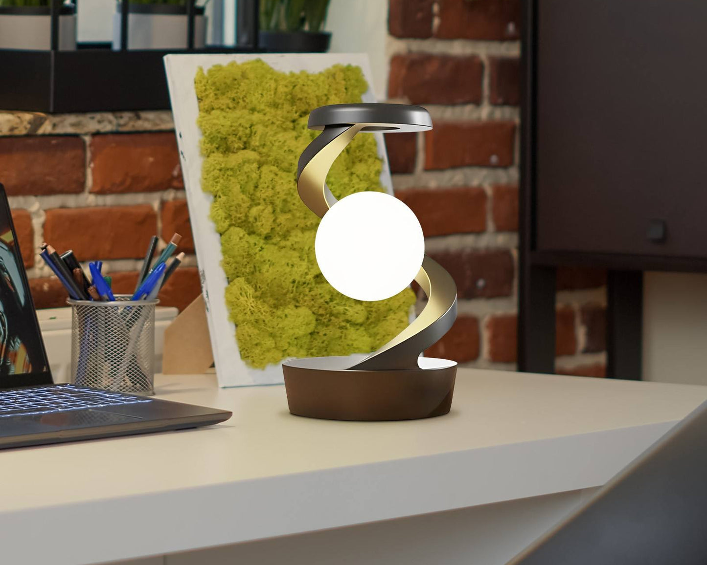 LunaDock – Moon Lamp with Wireless Charging